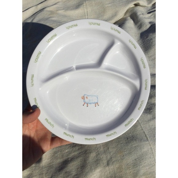 Pottery Barn Children’s Melamine Plate Kids White 8.5” Toddler Lamb Munch Baby - Picture 1 of 9